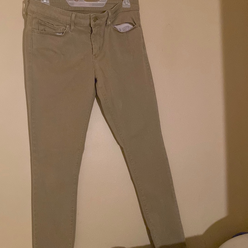 Levi’s 711 skinny mid rise jean.